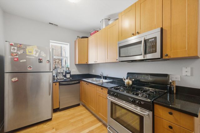 6419 N Greenview Avenue 3N, Chicago, IL 60626