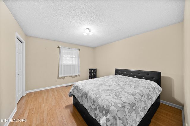 600 Dave Garrett Rd, Crossville, TN 38571