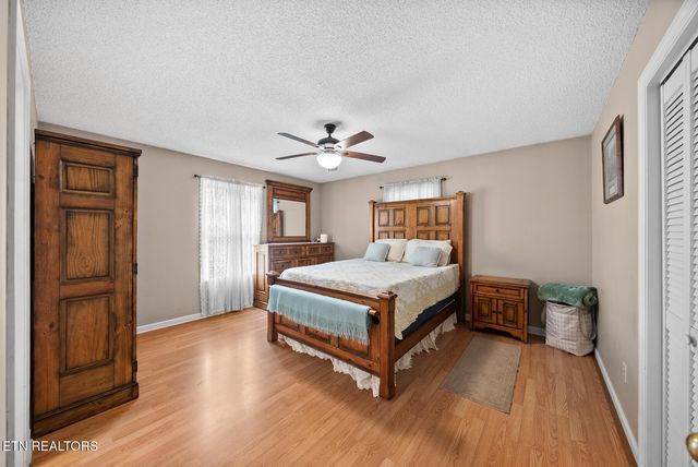 600 Dave Garrett Rd, Crossville, TN 38571