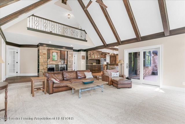 808 E Geneva Drive, Dewitt, MI 48820