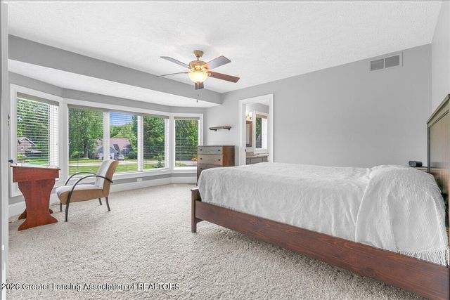 808 E Geneva Drive, Dewitt, MI 48820