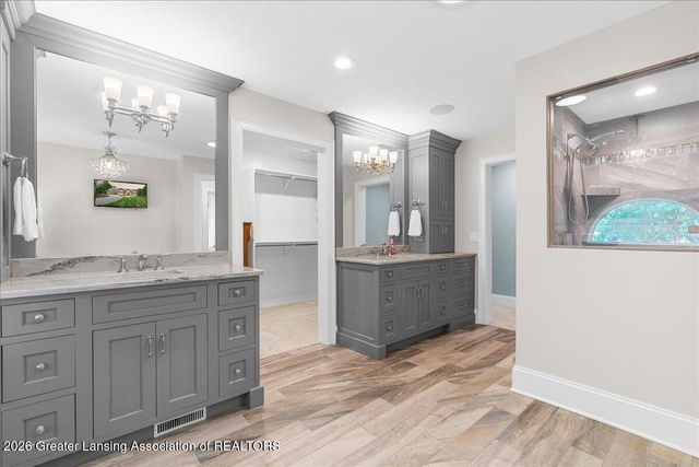 808 E Geneva Drive, Dewitt, MI 48820