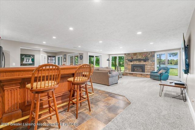 808 E Geneva Drive, Dewitt, MI 48820