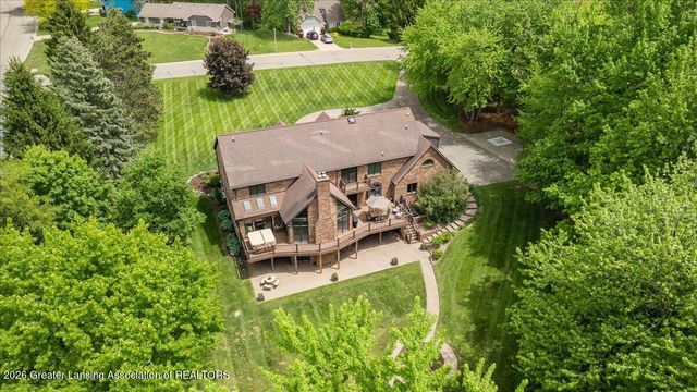 808 E Geneva Drive, Dewitt, MI 48820