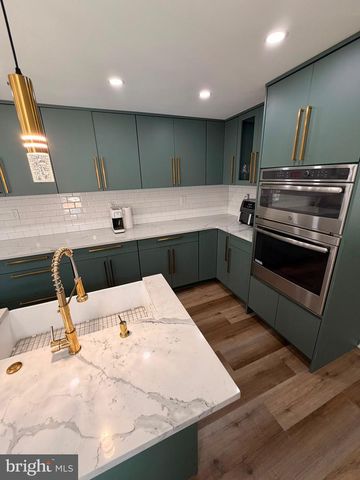 839 BORDENTOWN RD, Burlington, NJ 08016