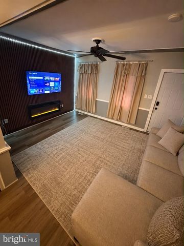 839 BORDENTOWN RD, Burlington, NJ 08016