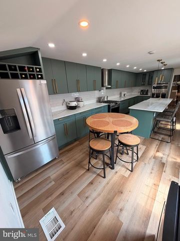 839 BORDENTOWN RD, Burlington, NJ 08016