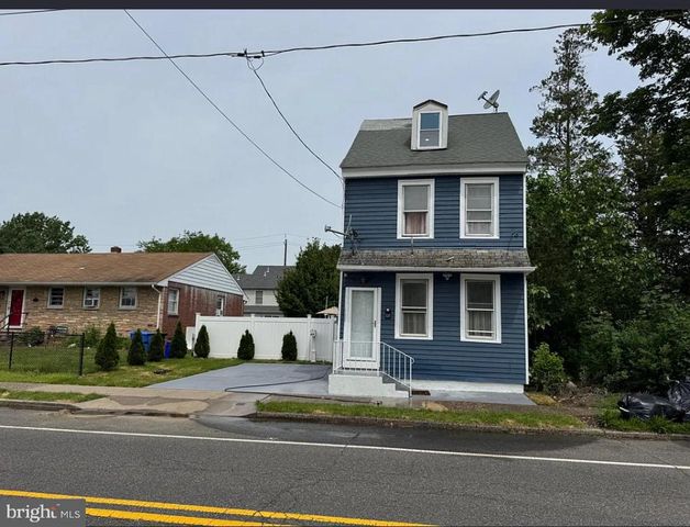 839 BORDENTOWN RD, Burlington, NJ 08016