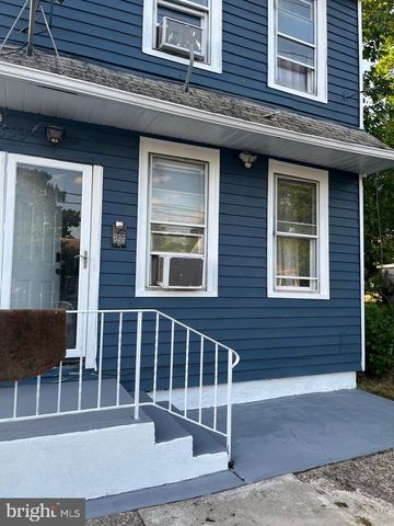 839 BORDENTOWN RD, Burlington, NJ 08016