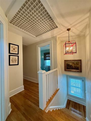 221 13TH AVENUE NE, St Petersburg, FL 33701