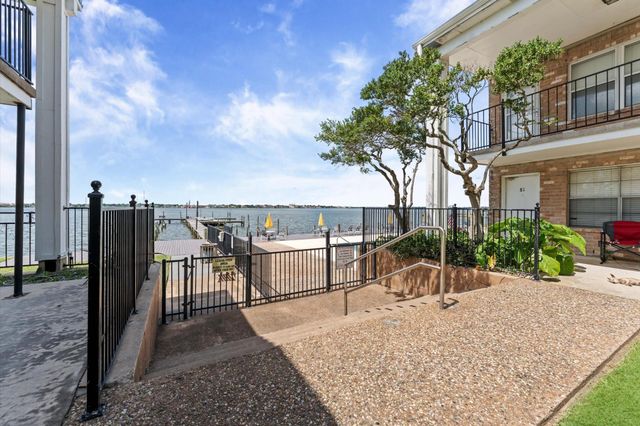 3535 Nasa Rd 1 Parkway 85, Seabrook, TX 77586