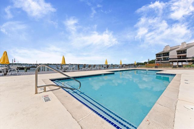 3535 Nasa Rd 1 Parkway 85, Seabrook, TX 77586