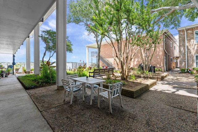 3535 Nasa Rd 1 Parkway 85, Seabrook, TX 77586