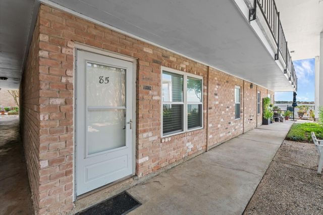 3535 Nasa Rd 1 Parkway 85, Seabrook, TX 77586