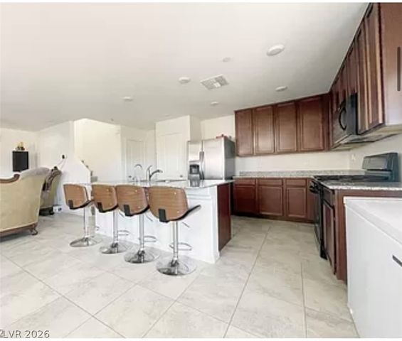 1649 Harvest Pecan Court, Las Vegas, NV 89108
