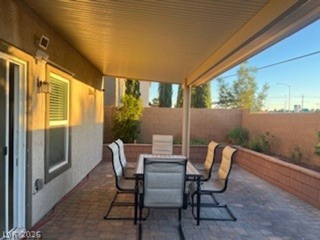 1649 Harvest Pecan Court, Las Vegas, NV 89108