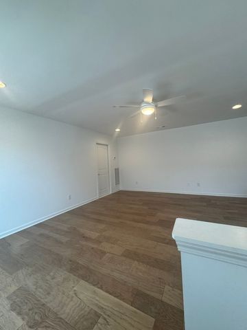 6193 Parkhaven Blvd, Hermitage, TN 37076