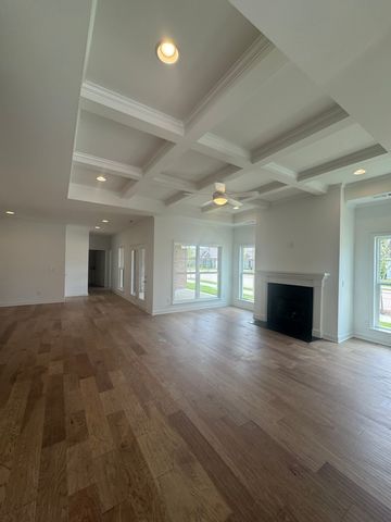 6193 Parkhaven Blvd, Hermitage, TN 37076