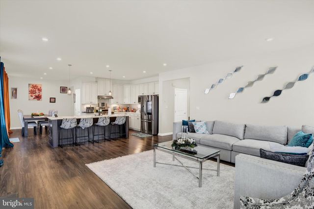 4000 ALLYSON RD, Harrisburg, PA 17110