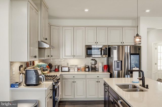 4000 ALLYSON RD, Harrisburg, PA 17110