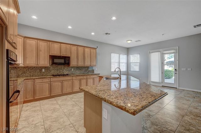 8370 Unicorn Street, Las Vegas, NV 89131