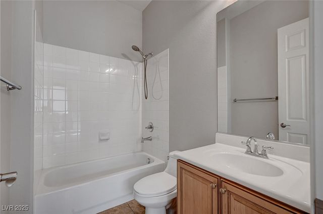 8370 Unicorn Street, Las Vegas, NV 89131