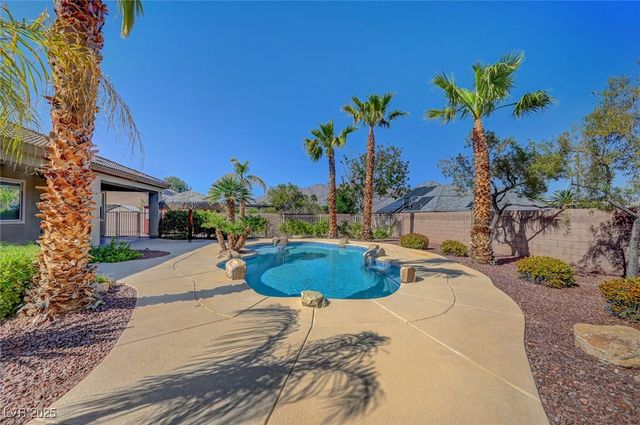 8370 Unicorn Street, Las Vegas, NV 89131