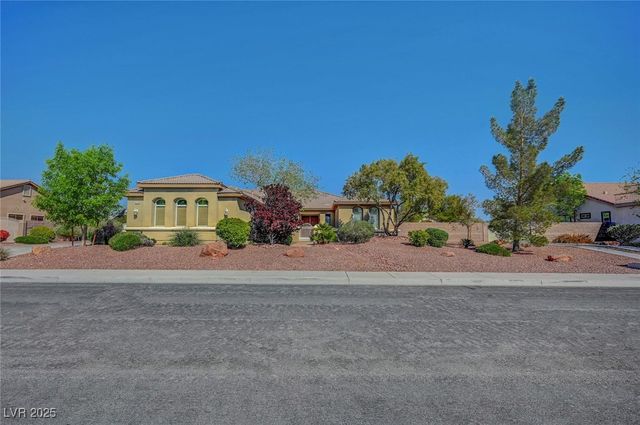 8370 Unicorn Street, Las Vegas, NV 89131