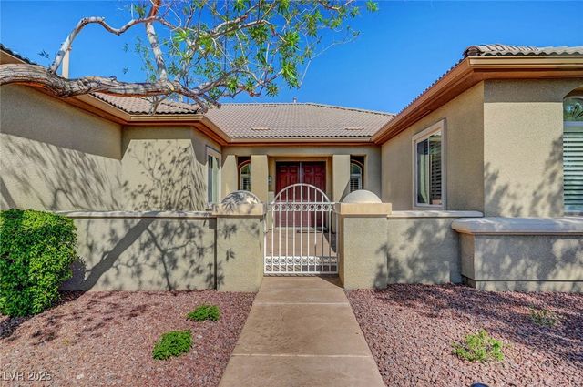 8370 Unicorn Street, Las Vegas, NV 89131