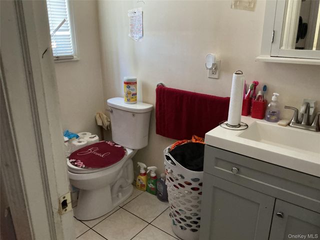 241 Covert Street, Westbury, NY 11590