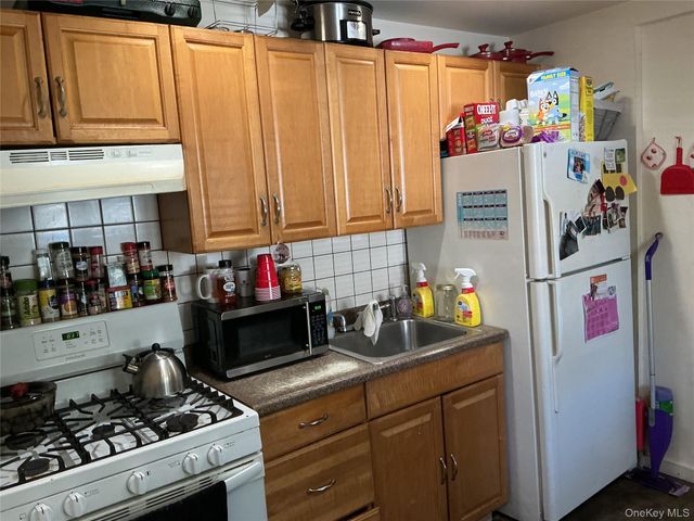 241 Covert Street, Westbury, NY 11590