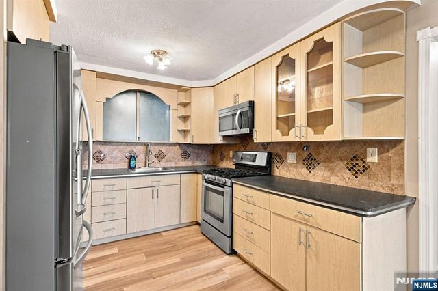 61 Union Avenue D3, Belleville, NJ 07109
