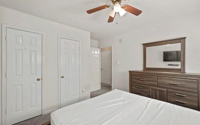 3106 Valley Court, Manvel, TX 77578