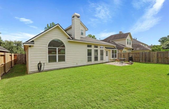 3106 Valley Court, Manvel, TX 77578