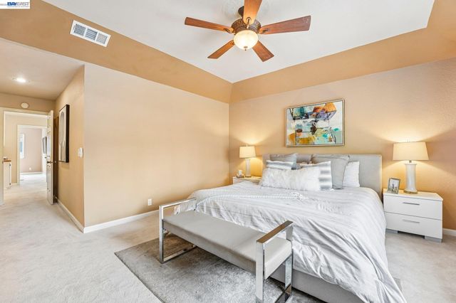 1657 Holly Cir, Pleasanton, CA 94566