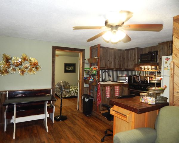 8909 FM 1795, Big Sandy, TX 75755