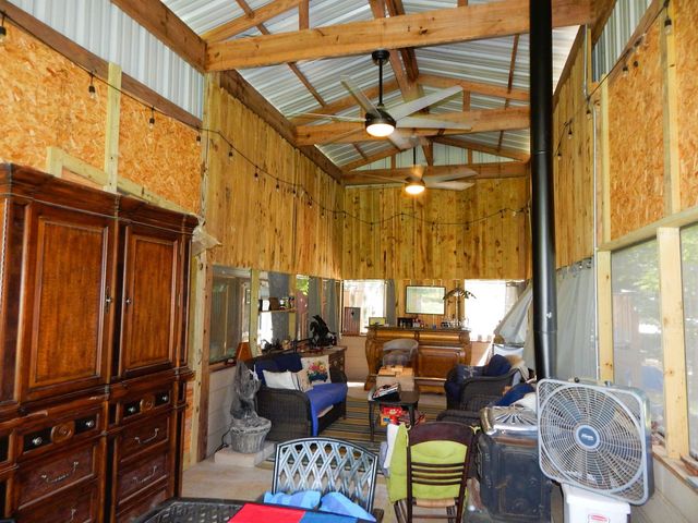 8909 FM 1795, Big Sandy, TX 75755