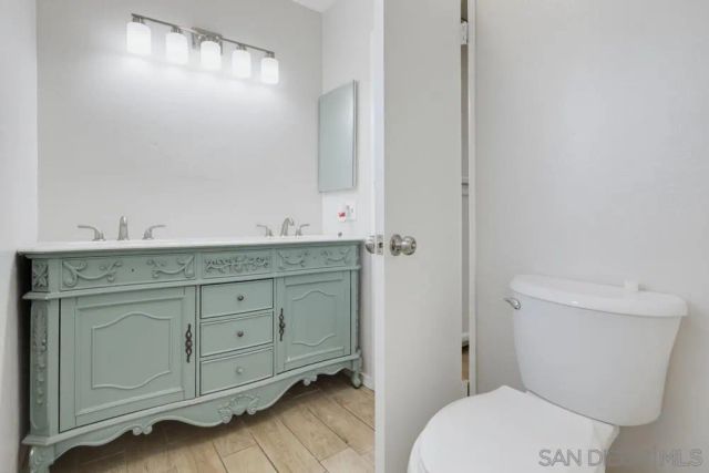 2190 Greenbrier Drive, Oceanside, CA 92054