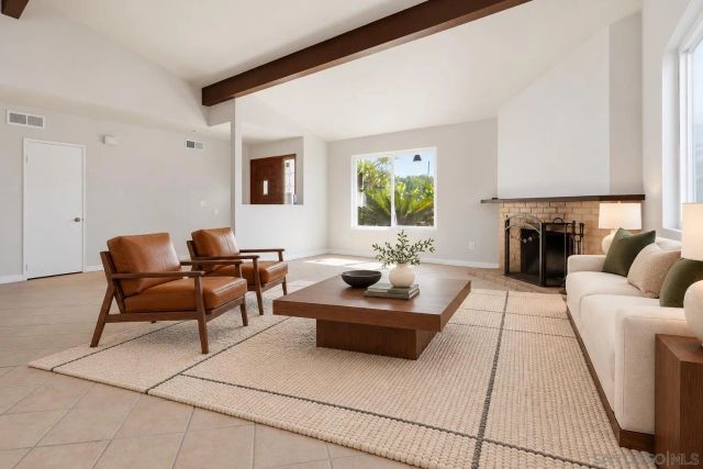 2190 Greenbrier Drive, Oceanside, CA 92054