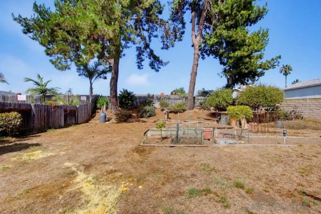 2190 Greenbrier Drive, Oceanside, CA 92054