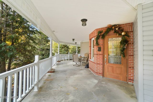 1100 W Auglaize Street, Wapakoneta, OH 45895