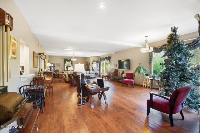 1100 W Auglaize Street, Wapakoneta, OH 45895