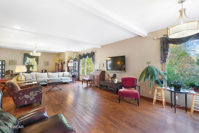 1100 W Auglaize Street, Wapakoneta, OH 45895