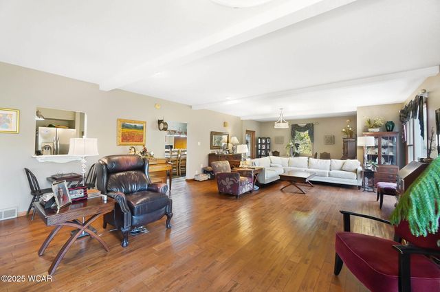 1100 W Auglaize Street, Wapakoneta, OH 45895