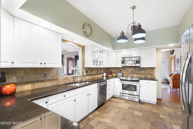 1100 W Auglaize Street, Wapakoneta, OH 45895