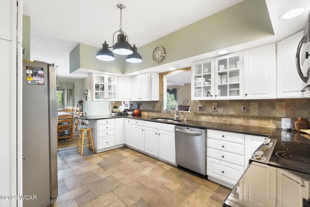 1100 W Auglaize Street, Wapakoneta, OH 45895