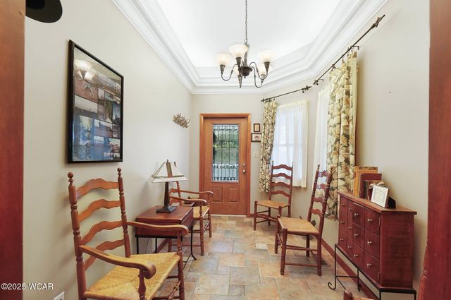 1100 W Auglaize Street, Wapakoneta, OH 45895