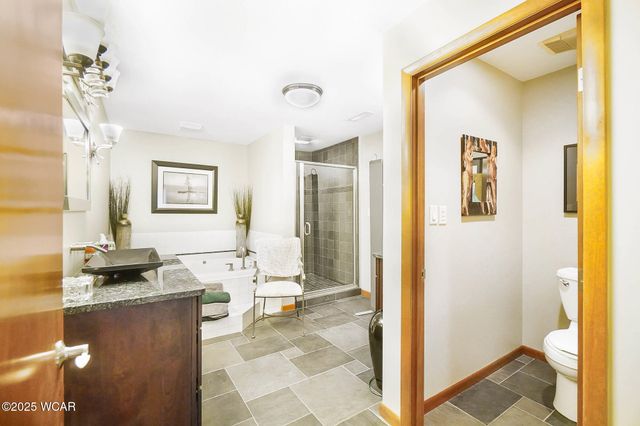 1100 W Auglaize Street, Wapakoneta, OH 45895