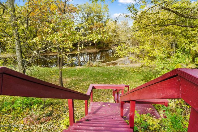 1100 W Auglaize Street, Wapakoneta, OH 45895