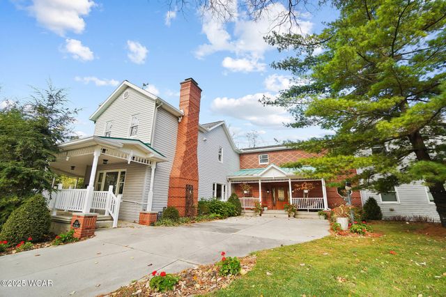 1100 W Auglaize Street, Wapakoneta, OH 45895